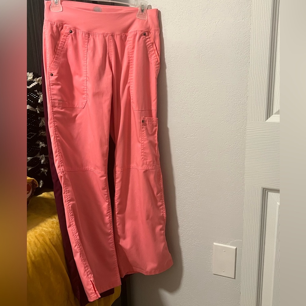 Petite Healing Hands scrub pants